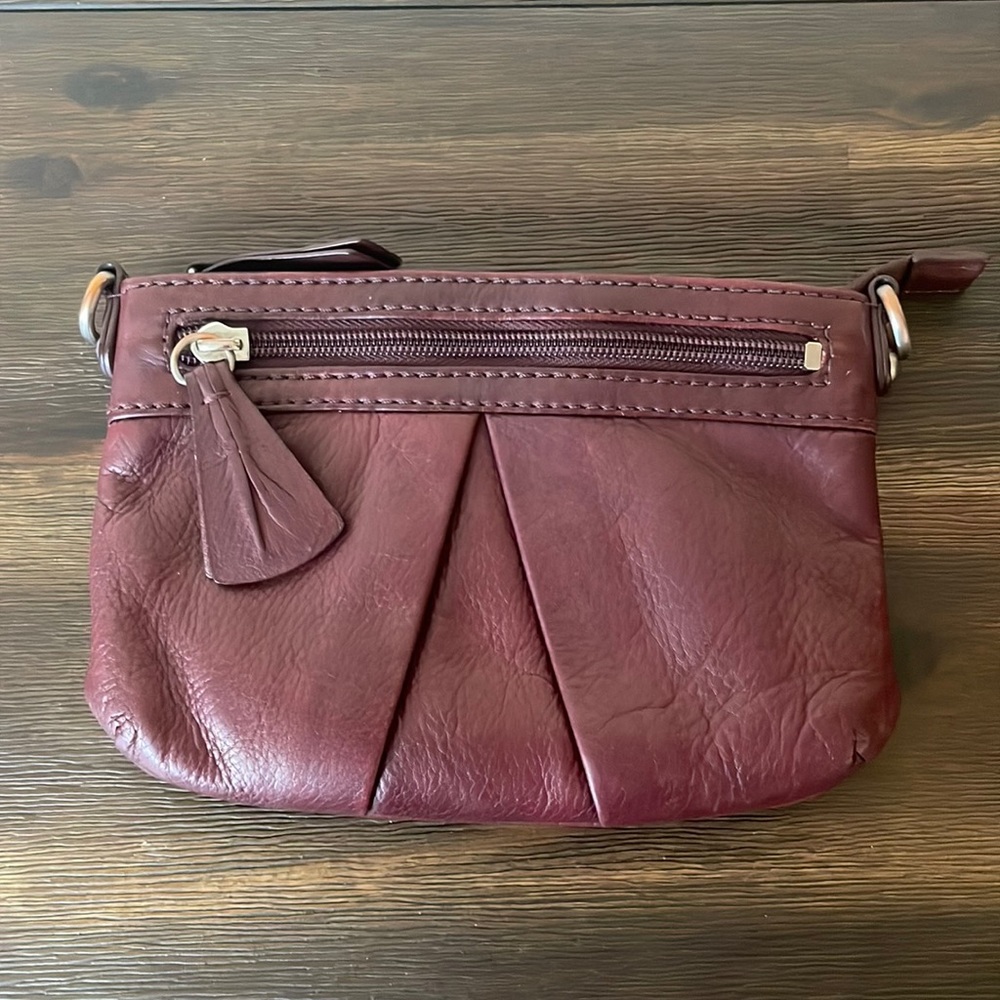 Beautiful Convertible Leather Bag - Clutch, Crossbody, or Belt Bag!